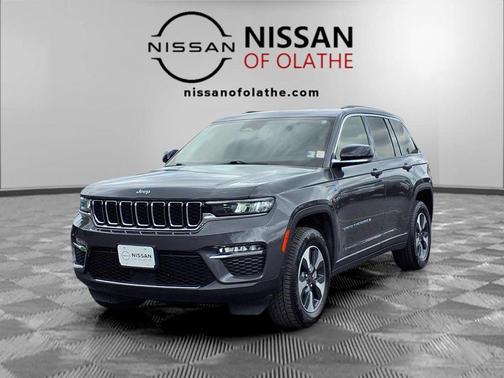 Baltic Gray Metallic Clearcoat 2024 Jeep Grand Cherokee 4xe Base