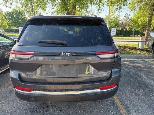 Baltic Gray Metallic Clearcoat 2024 Jeep Grand Cherokee 4xe Base