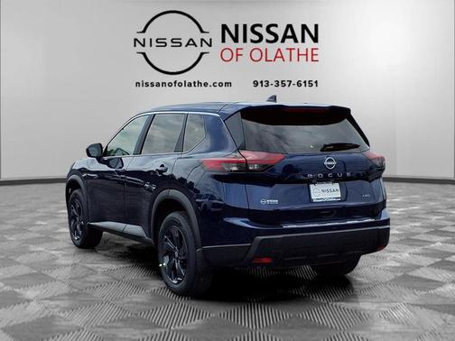 Deep Ocean Blue Pearl 2026 Nissan Rogue SV