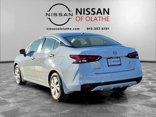 2025 Nissan Versa 1.6 S