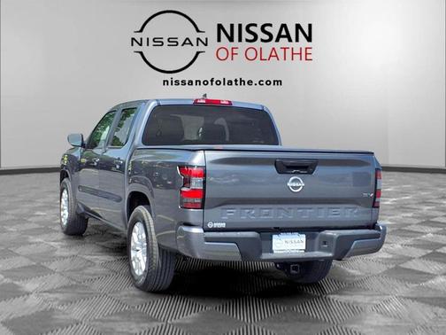 Gun Metallic 2023 Nissan Frontier SV