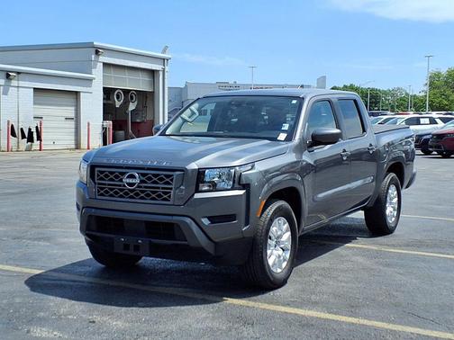Gun Metallic 2023 Nissan Frontier SV
