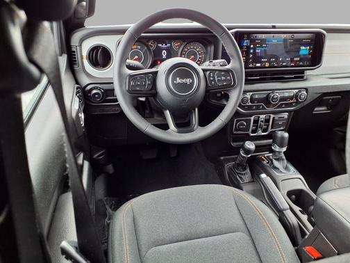 Granite Crystal Metallic Clearcoat 2025 Jeep Wrangler Sport S