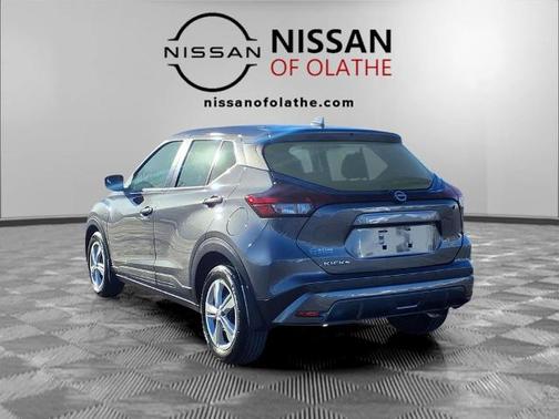 2025 Nissan Kicks Play S