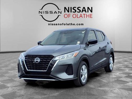 2025 Nissan Kicks S