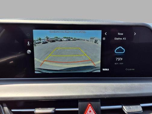 Pluton Blue/Black Roof 2025 Kia Seltos S