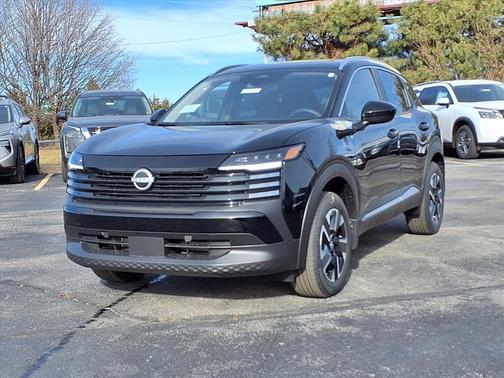 Super Black 2026 Nissan Kicks SV
