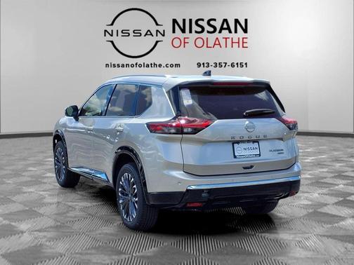 Champagne Silver Metallic 2026 Nissan Rogue Platinum