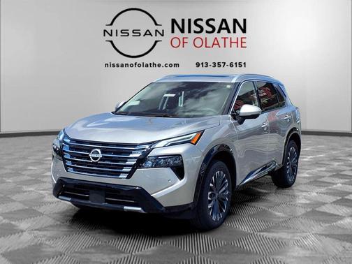 Champagne Silver Metallic 2026 Nissan Rogue Platinum