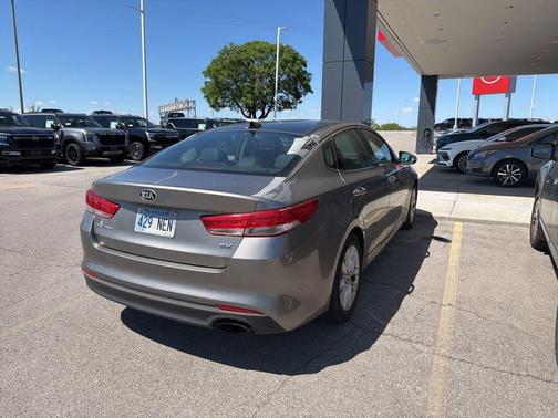 Titanium Silver 2018 Kia Optima EX