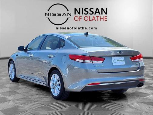 Titanium Silver 2018 Kia Optima EX