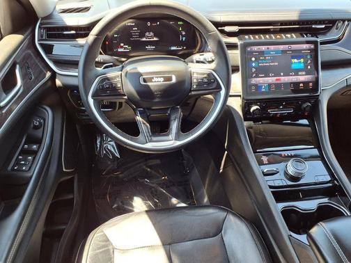 Bright White Clearcoat 2022 Jeep Grand Cherokee 4xe Base