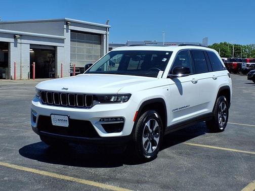 Bright White Clearcoat 2022 Jeep Grand Cherokee 4xe Base