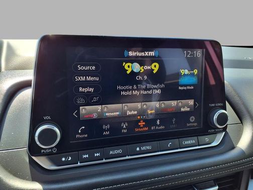 Brilliant Silver Metallic 2025 Nissan Rogue SV