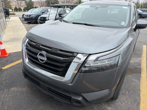 Gun Metallic 2025 Nissan Pathfinder SV 4WD