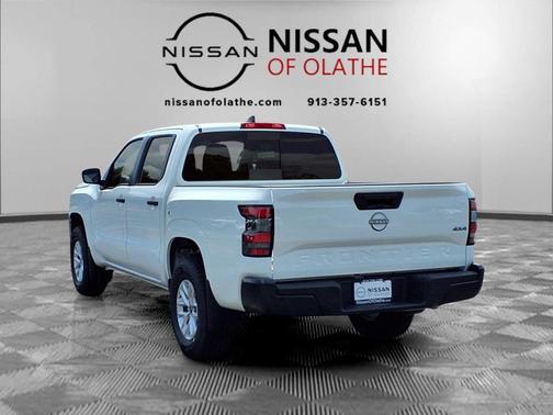 Glacier White 2026 Nissan Frontier S