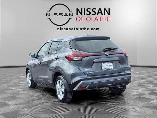 2025 Nissan Kicks Play S