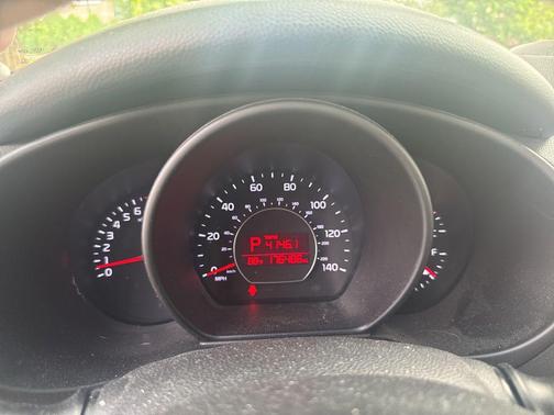 Latte Brown 2015 Kia Soul Base