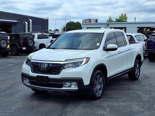 White 2020 Honda Ridgeline RTL-E