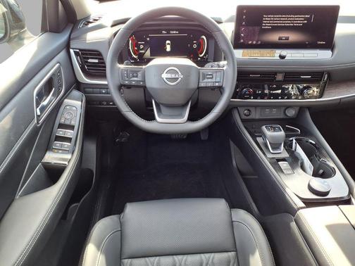 Champagne Silver Metallic 2026 Nissan Rogue Platinum