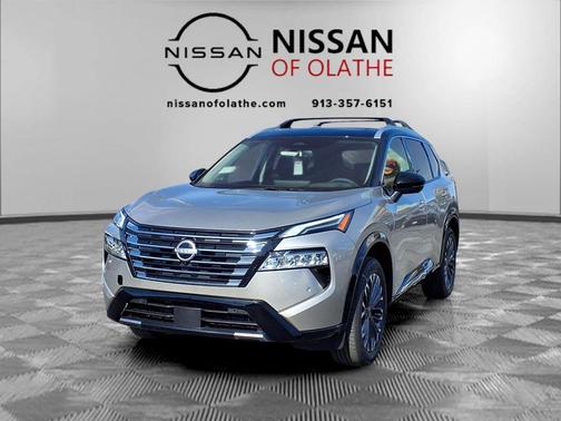 Champagne Silver Metallic 2026 Nissan Rogue Platinum