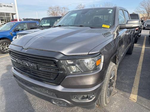 Granite Crystal Metallic Clearcoat 2020 RAM 1500 Big Horn/Lone Star