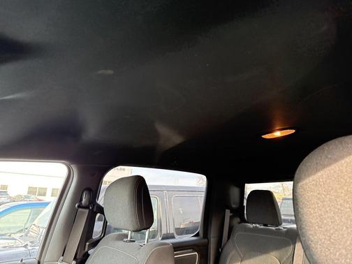 Granite Crystal Metallic Clearcoat 2020 RAM 1500 Big Horn/Lone Star