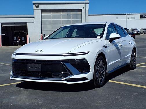 Serenity White 2025 Hyundai SONATA Hybrid SE