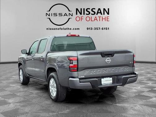 2023 Nissan Frontier SV