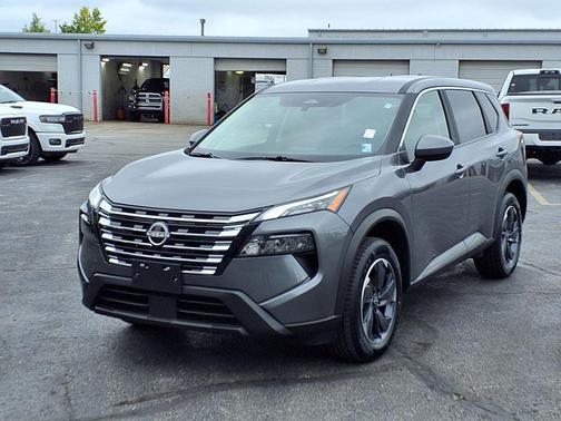 Gun Metallic 2025 Nissan Rogue SV