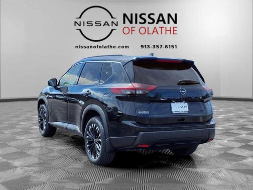 Super Black 2026 Nissan Rogue Dark Armor