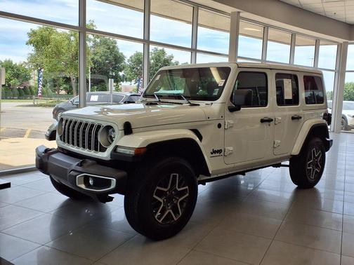 Bright White Clearcoat 2025 Jeep Wrangler 4-Door Sahara 4x4