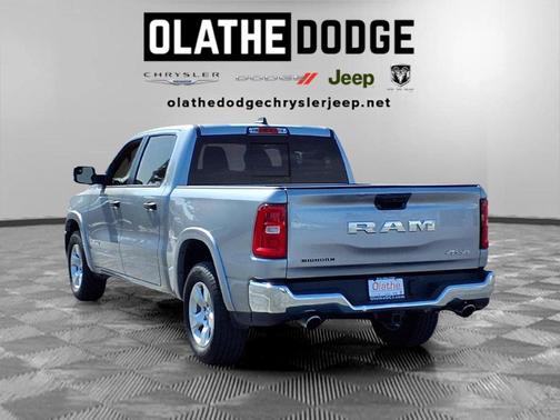 Billet Silver Metallic Clearcoat 2025 RAM 1500 Big Horn/Lone Star