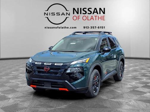 Super Black 2026 Nissan Pathfinder Rock Creek