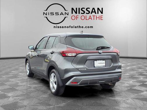 2025 Nissan Kicks S