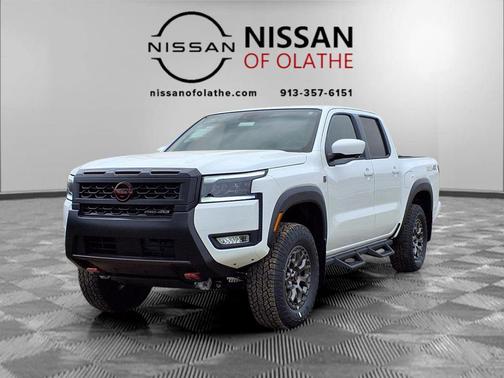 Glacier White 2026 Nissan Frontier PRO-4X