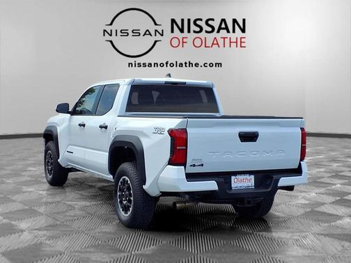 Ice 2025 Toyota Tacoma TRD Off Road