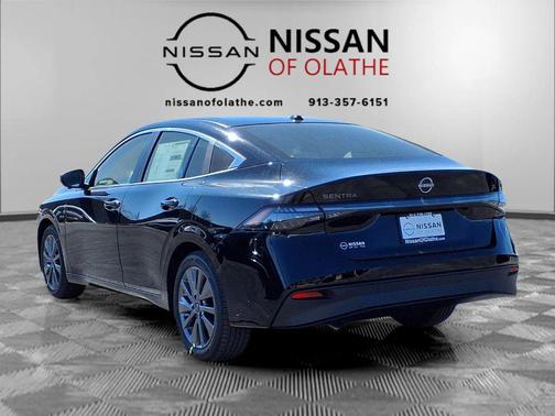 Super Black 2026 Nissan Sentra SL
