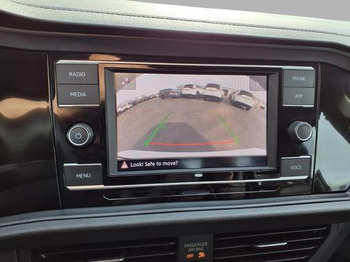 Black 2024 Volkswagen Jetta 1.5T SE