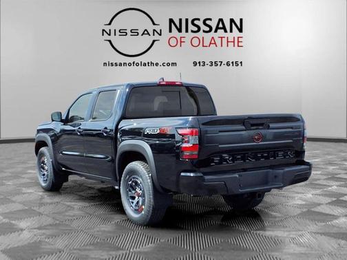 Super Black 2026 Nissan Frontier PRO-4X
