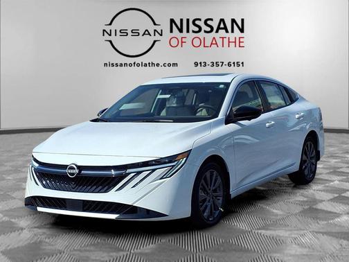 Aspen White Tricoat 2026 Nissan Sentra SL