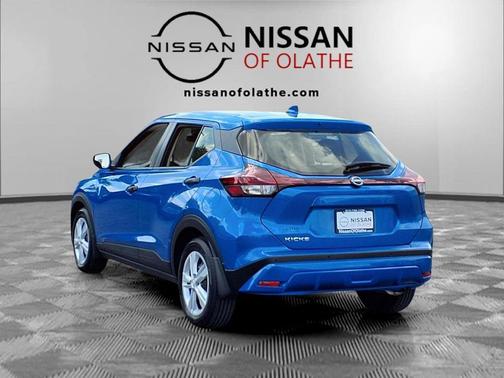 Electric Blue Metallic 2025 Nissan Kicks S
