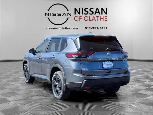 Gun Metallic 2026 Nissan Rogue SV