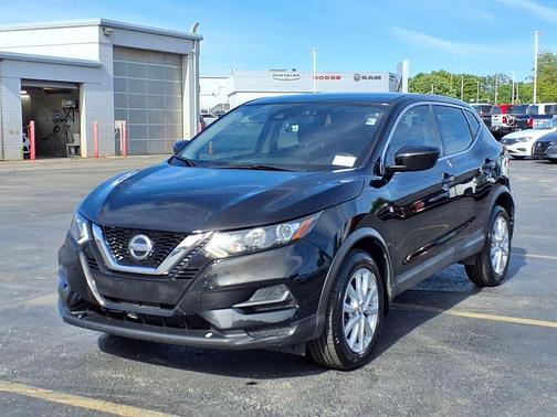 Magnetic Black Pearl 2020 Nissan Rogue Sport S