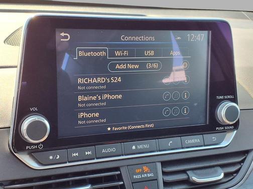 Super Black Clearcoat 2025 Nissan Altima 2.5 SV