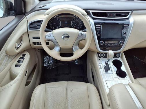 Pearl White 2016 Nissan Murano SL