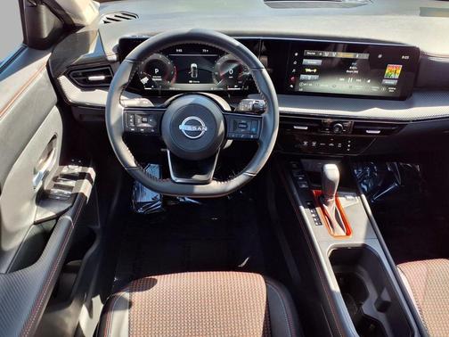 Deep Blue Pearl 2025 Nissan Kicks SR