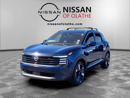 Deep Blue Pearl 2025 Nissan Kicks SR