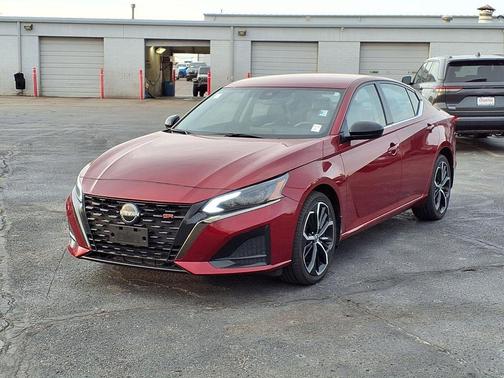 Scarlet Ember 2024 Nissan Altima SR Intelligent AWD