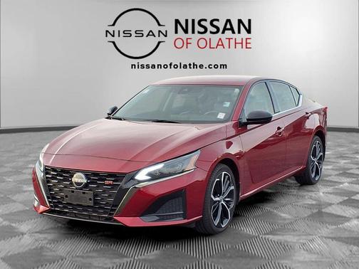 Scarlet Ember 2024 Nissan Altima SR Intelligent AWD